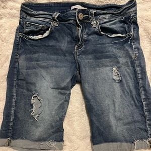 🌼 YMI Distressed Bermuda Shorts